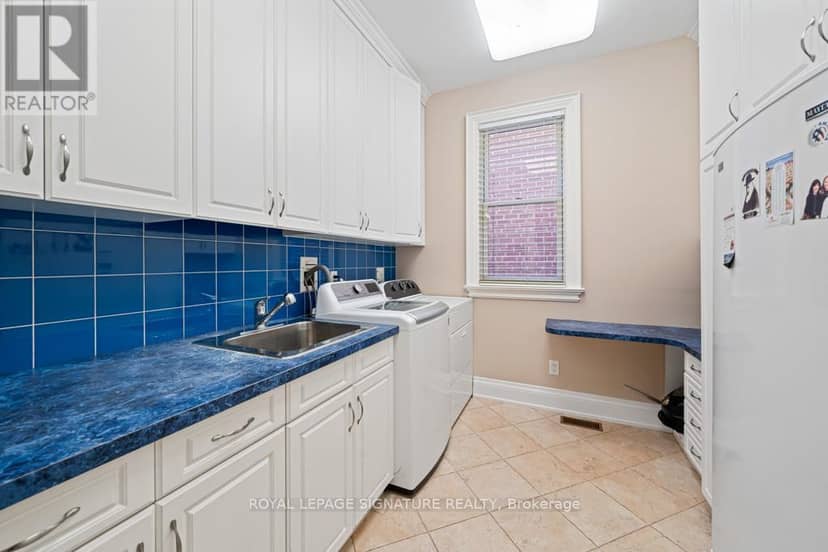 428 Glengrove Avenue, Toronto, photo 8