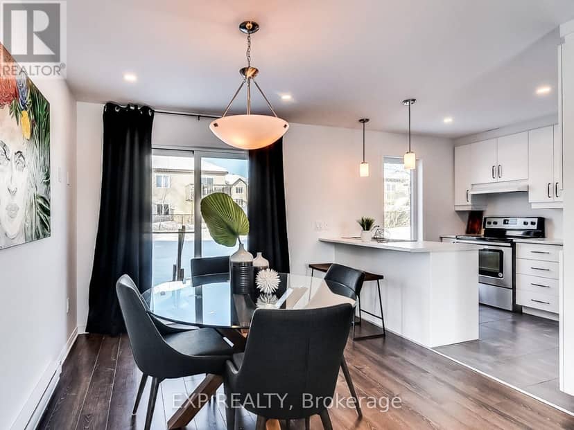 247 Carpe Street — photo 4 of 17