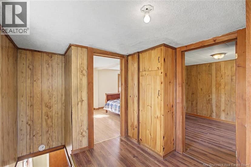 21 Red Bank Drive — photo 30 of 40