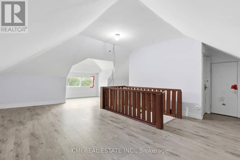 255 Hall Avenue — photo 34 of 40