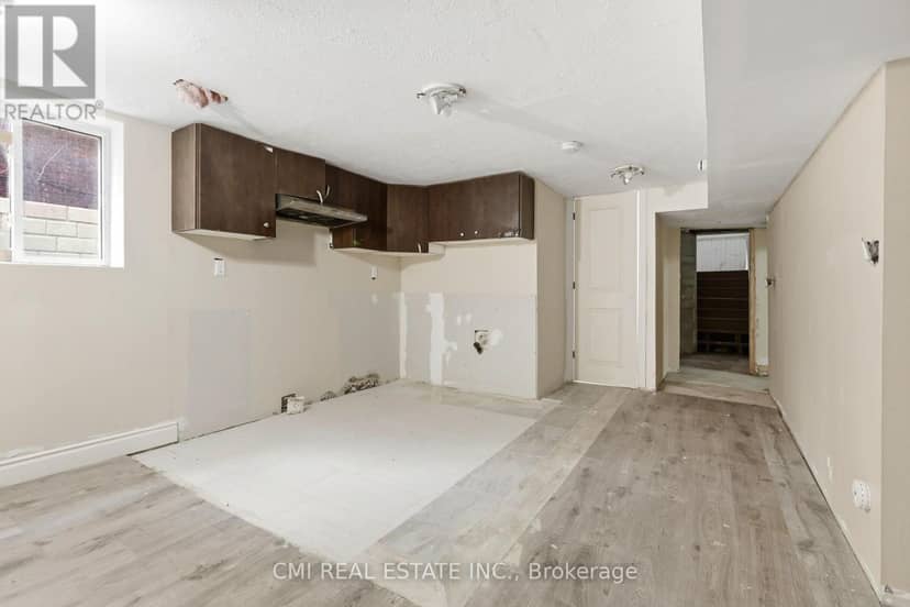 255 Hall Avenue — photo 39 of 40