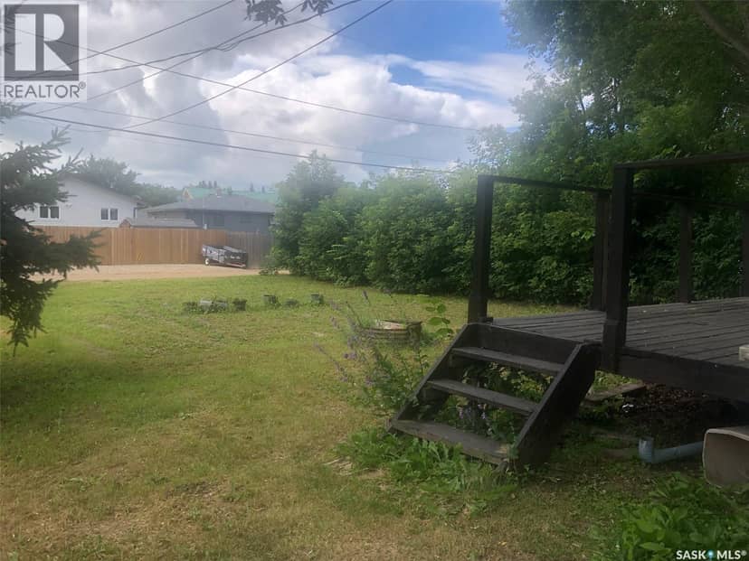 219 3rd AVENUE E, Canora, photo 5