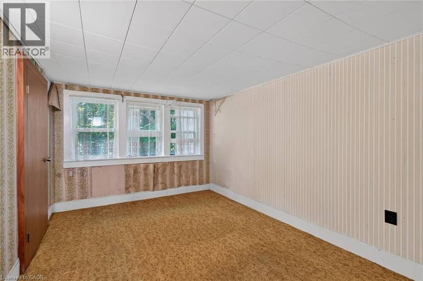 833 LYNN VALLEY Road — photo 19 of 40