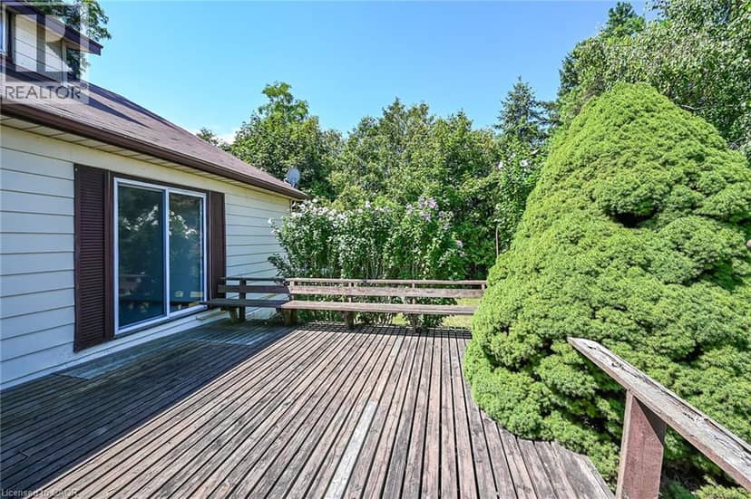 833 LYNN VALLEY Road — photo 34 of 40