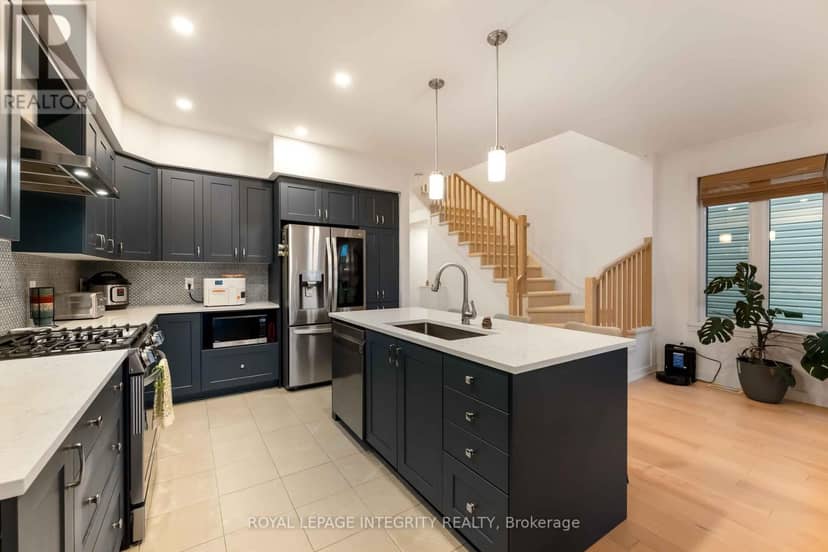 221 Finsbury Avenue — photo 13 of 40
