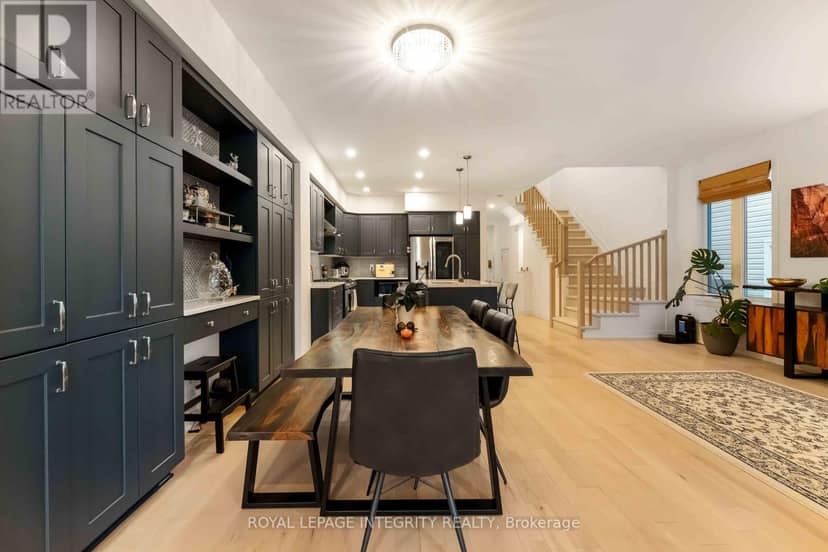 221 Finsbury Avenue — photo 17 of 40
