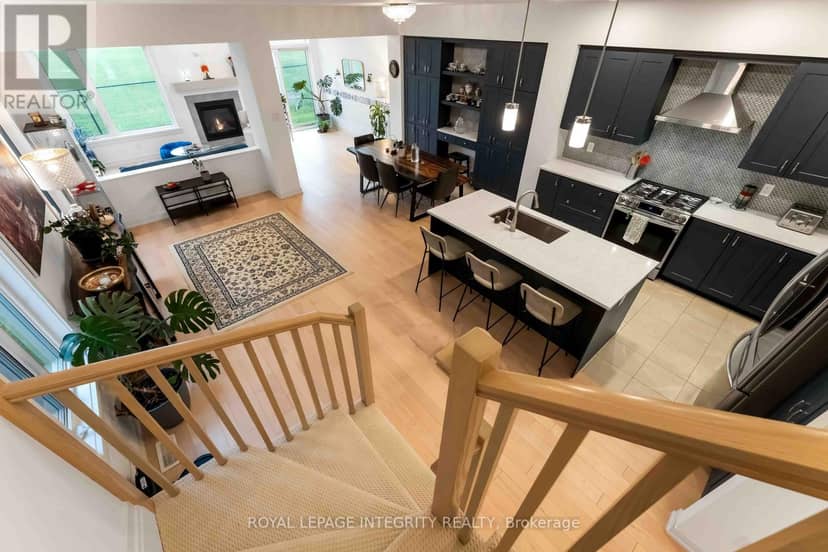221 Finsbury Avenue — photo 21 of 40