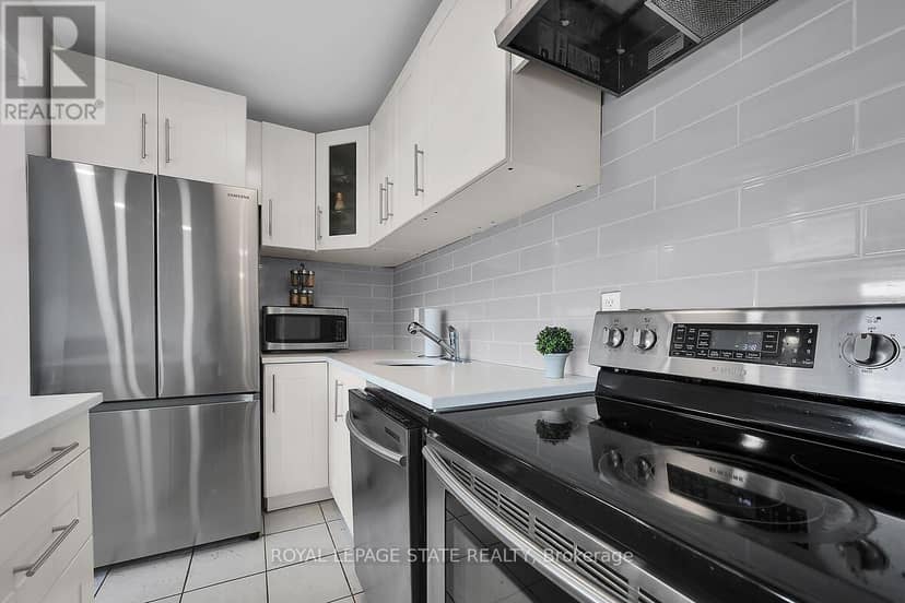 811 - 15 Albright Road — photo 12 of 31