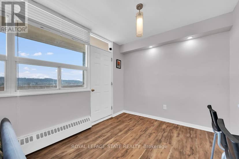 811 - 15 Albright Road — photo 16 of 31