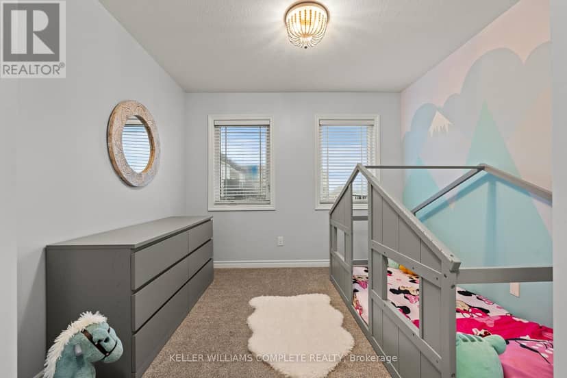 59 - 107 Westra Drive — photo 18 of 39