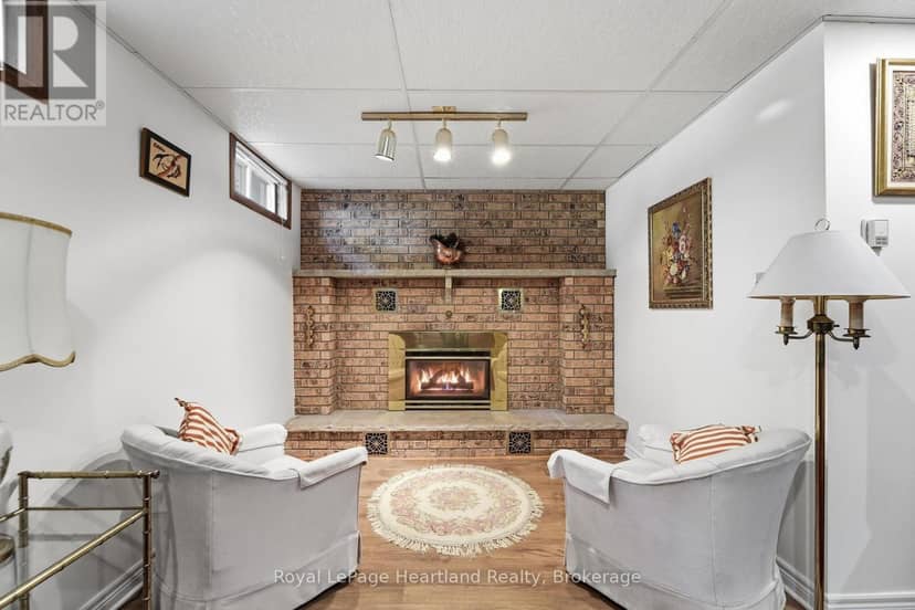 24 Leonard Drive — photo 26 of 40