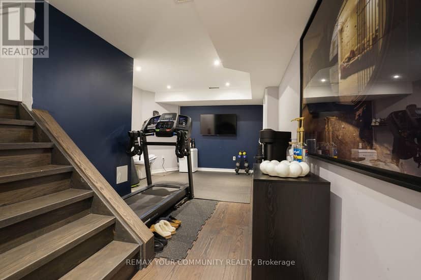 6 Globemaster Lane — photo 26 of 32