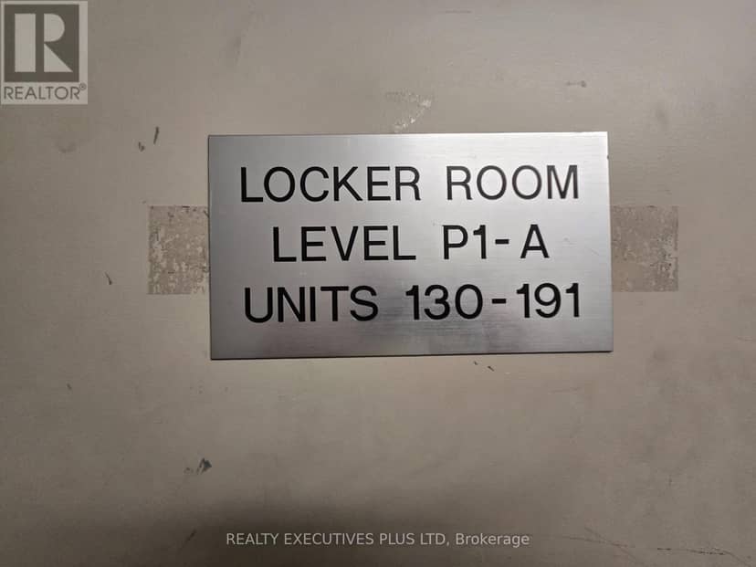 Locker 148 - 15 Fort York Boulevard — photo 3 of 4
