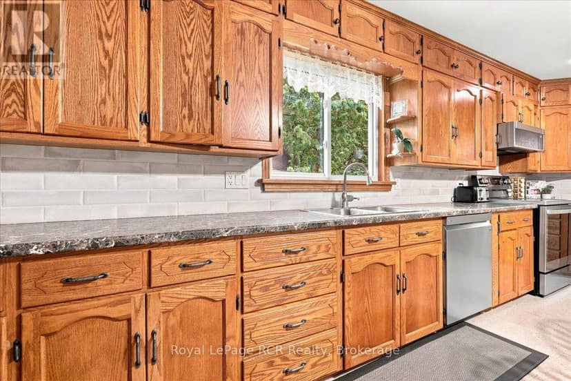 7525 Highway 89 — photo 12 of 40