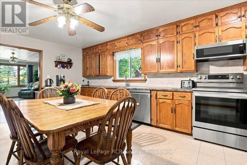 7525 Highway 89 — photo 13 of 40