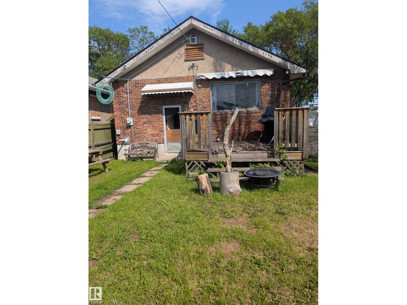 11124 97 ST NW NW, Edmonton, photo 2