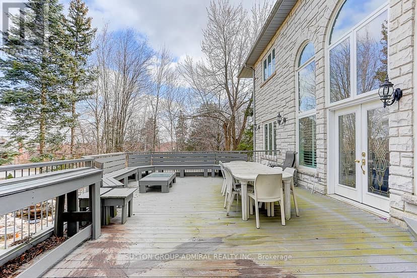 206 Arnold Avenue — photo 29 of 35