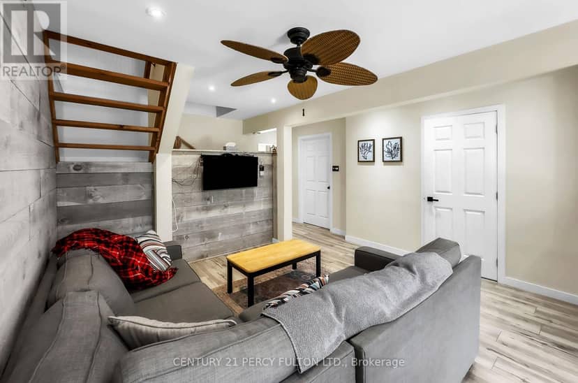 79 Brook Road — photo 14 of 40