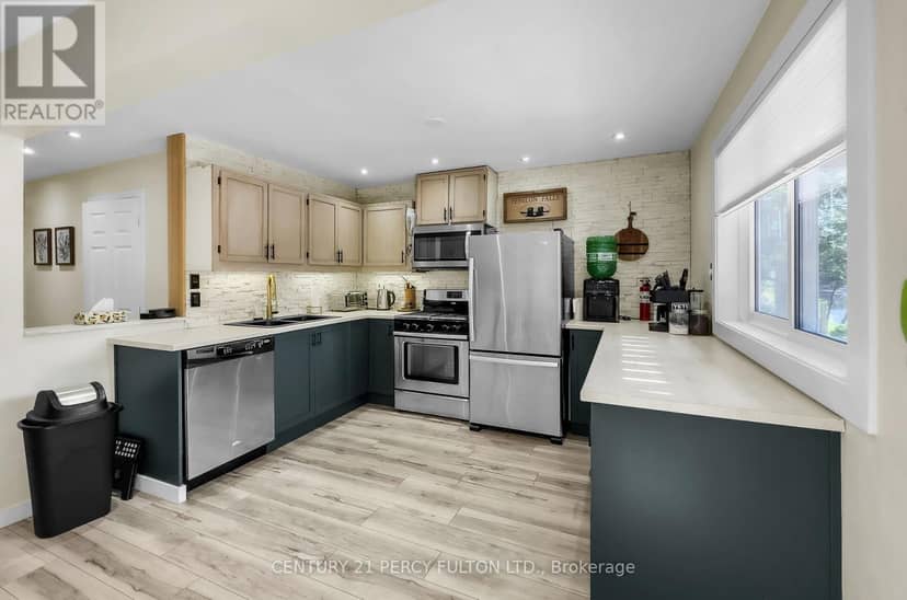 79 Brook Road — photo 19 of 40