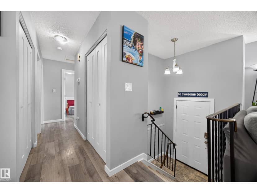 156 Clareview Rd NW — photo 24 of 40