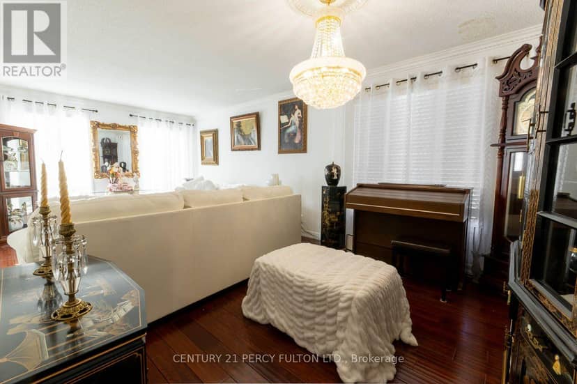7 Bridlewood Lane — photo 6 of 30