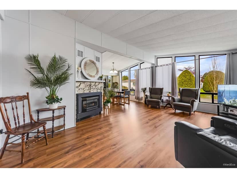 18 2120 KING GEORGE BOULEVARD, Surrey, photo 2