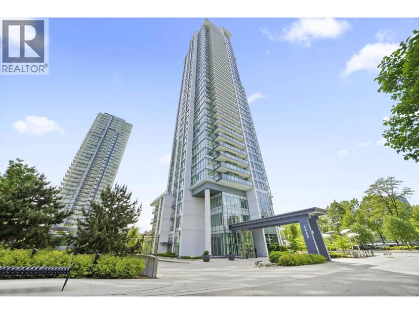 302 4900 LENNOX LANE, Burnaby