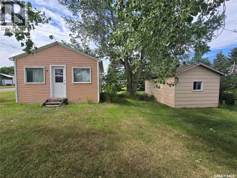 171 Lowestoft STREET — photo 6 of 40