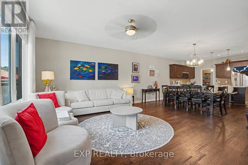 62 Andrew Lane — photo 17 of 40