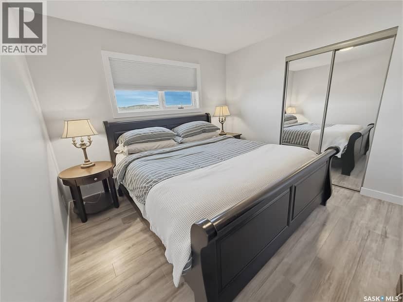 214 Hillcrest PLACE — photo 18 of 40