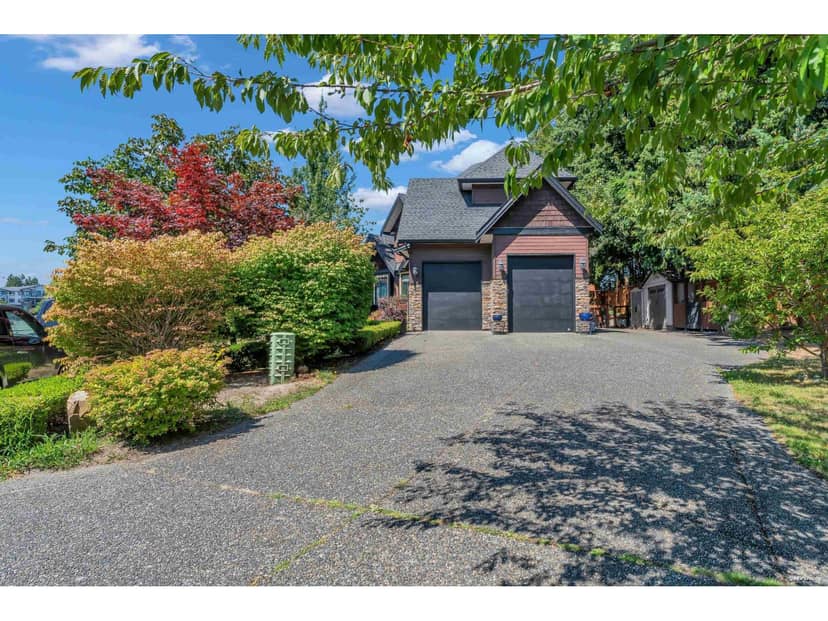 15305 29A AVENUE, White Rock, photo 2