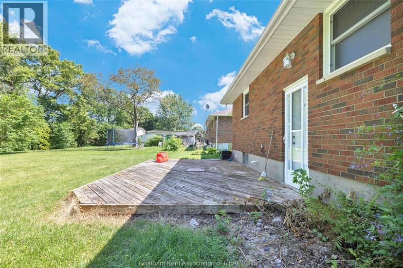 103 Coverdale STREET — photo 30 of 33