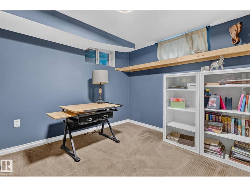 5307 104 AV NW — photo 21 of 33