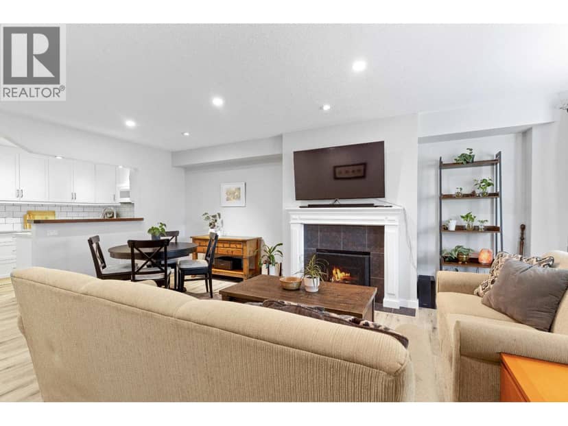 A102 4811 53 STREET, Delta, photo 3