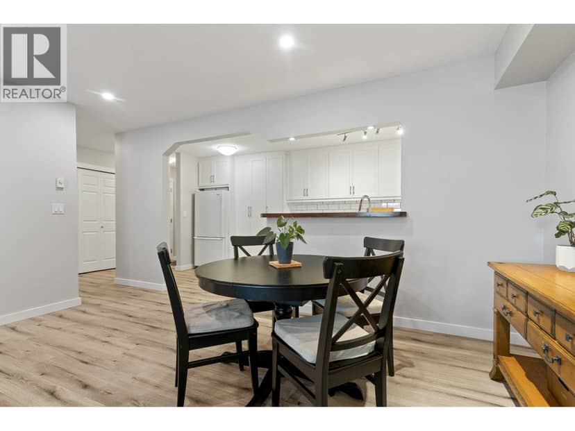 A102 4811 53 STREET, Delta, photo 7