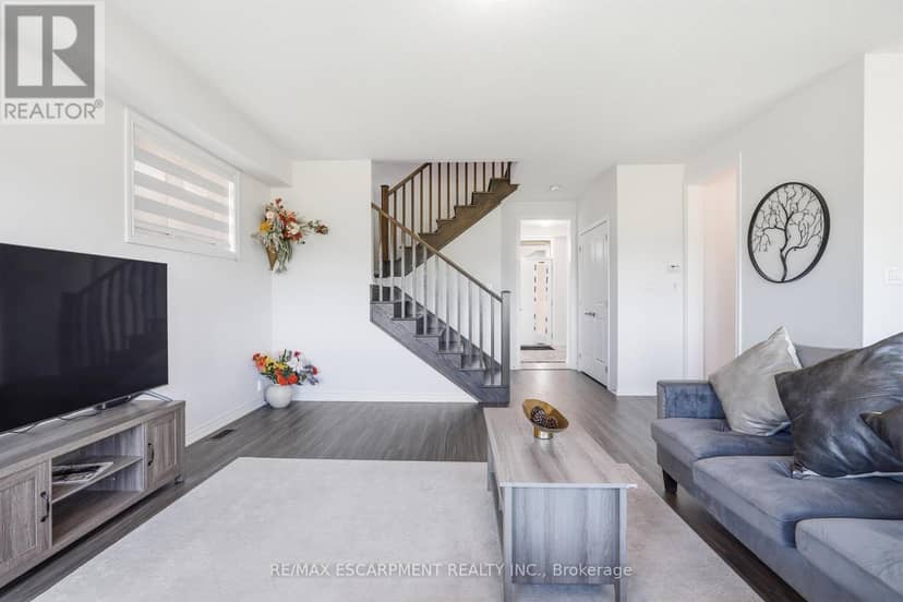 147 Midland Place — photo 17 of 40