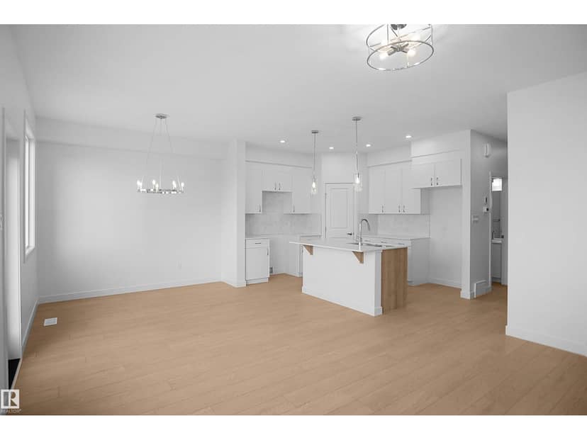 924 17 AV NW, Edmonton, photo 6