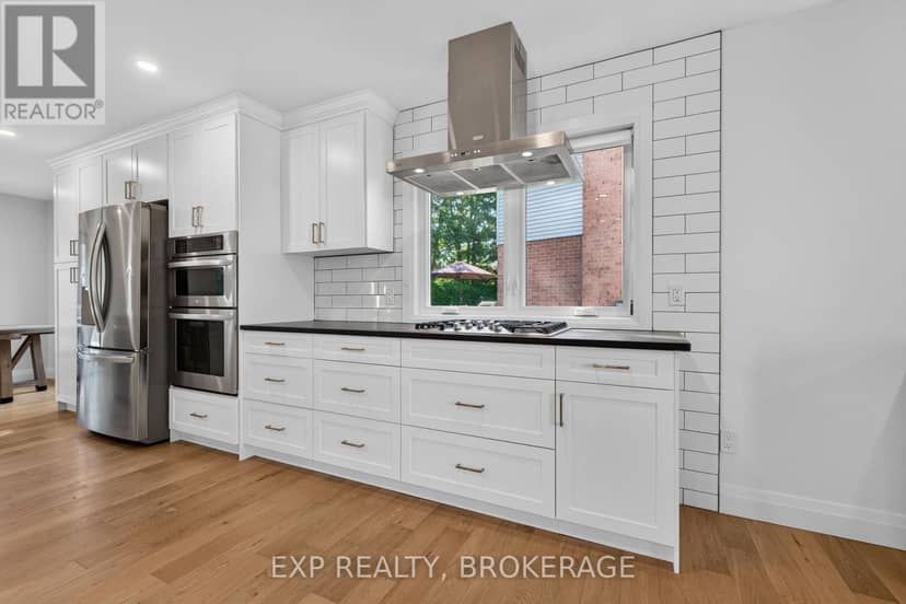 1146 Dunham Street — photo 14 of 40