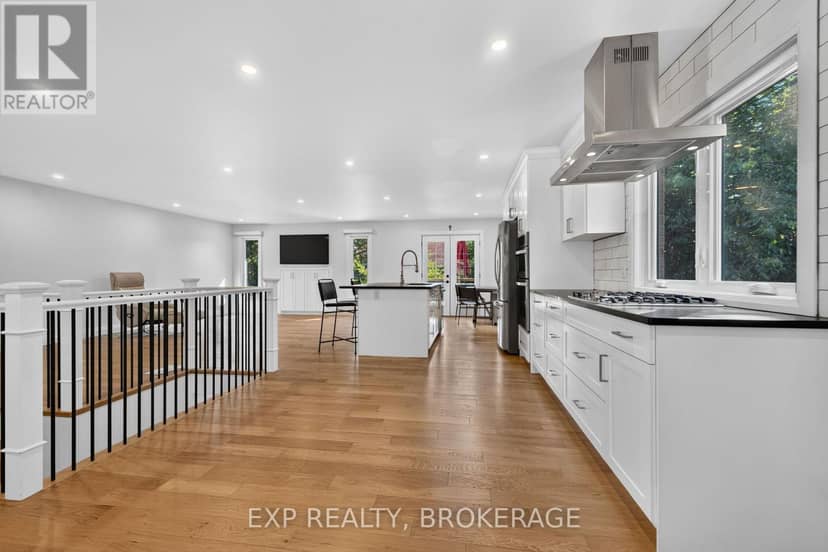 1146 Dunham Street — photo 15 of 40