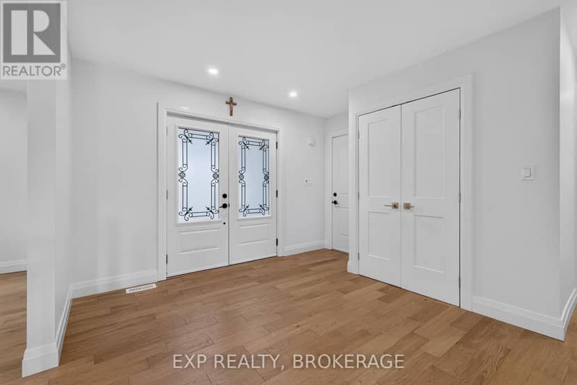 1146 Dunham Street — photo 4 of 40