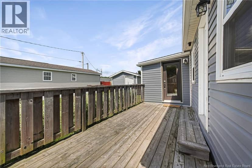 43 Darrell Avenue — photo 18 of 19