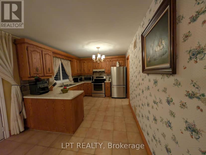 47 Parkside Drive — photo 13 of 26