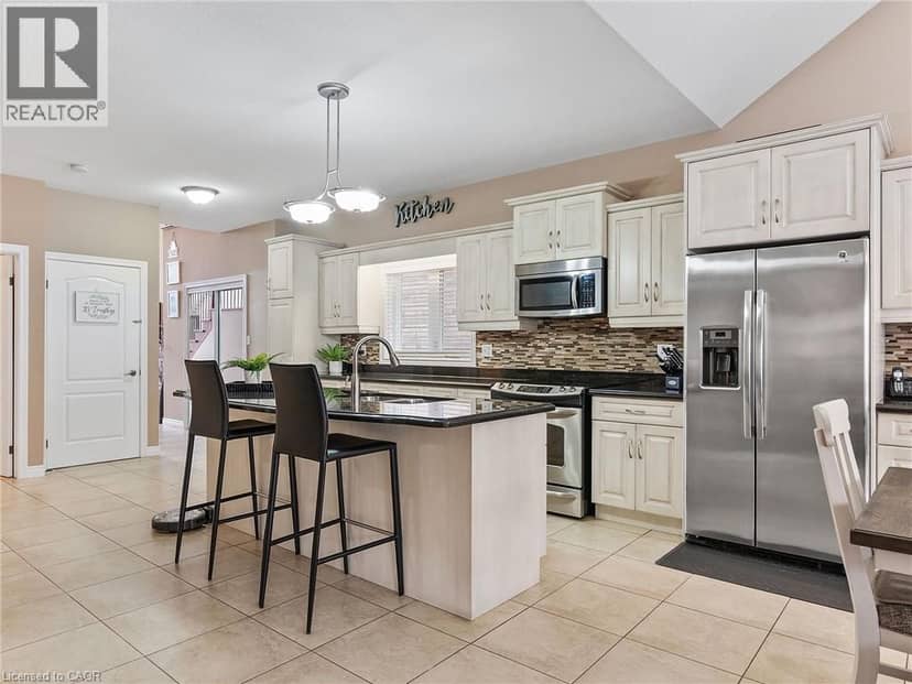 52 ARROWHEAD Drive — photo 7 of 36