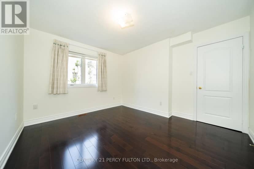 22 William Poole Way — photo 19 of 33