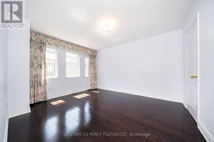22 William Poole Way — photo 22 of 33