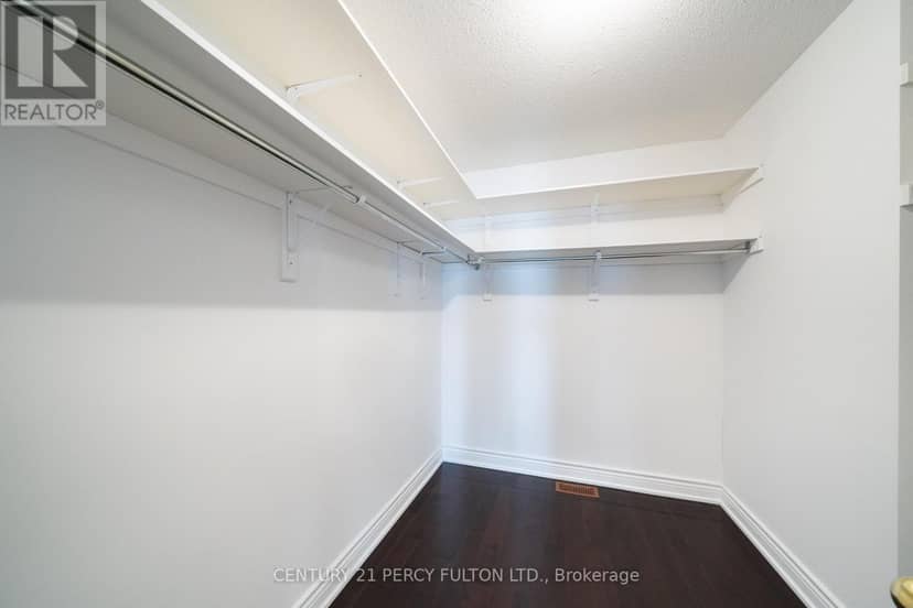 22 William Poole Way — photo 26 of 33