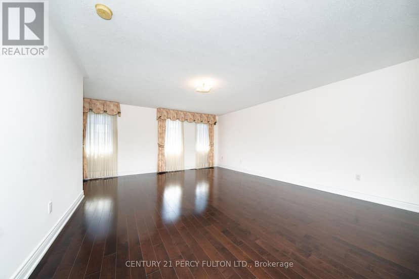 22 William Poole Way — photo 29 of 33