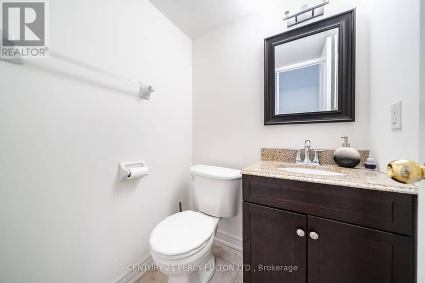 22 William Poole Way — photo 8 of 33