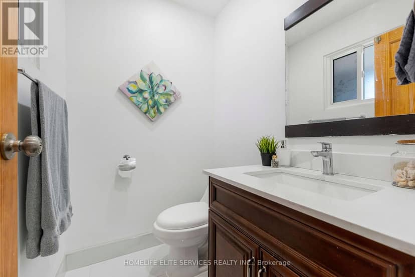 44 Greenhedges Court — photo 10 of 40