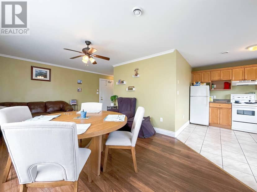 5 154 Cumberland Street — photo 7 of 21